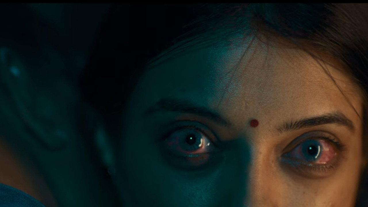Aroopi movie scene