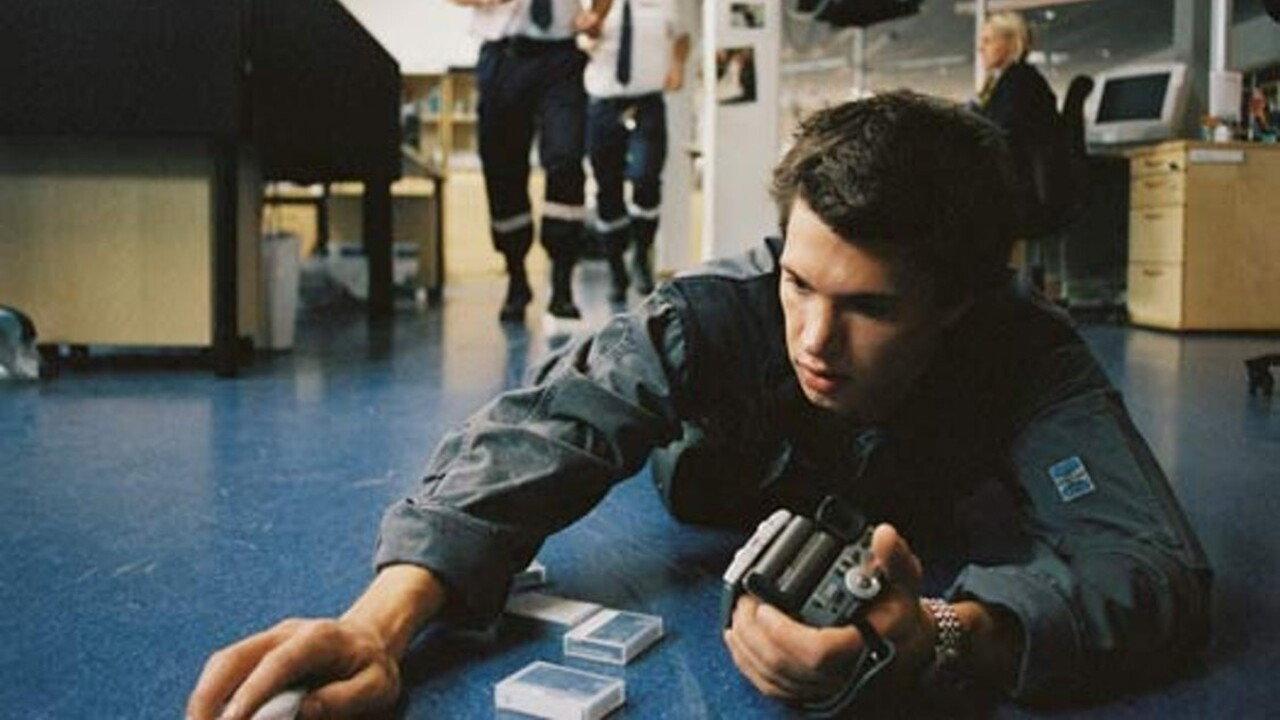 Buddy 2003 movie scene