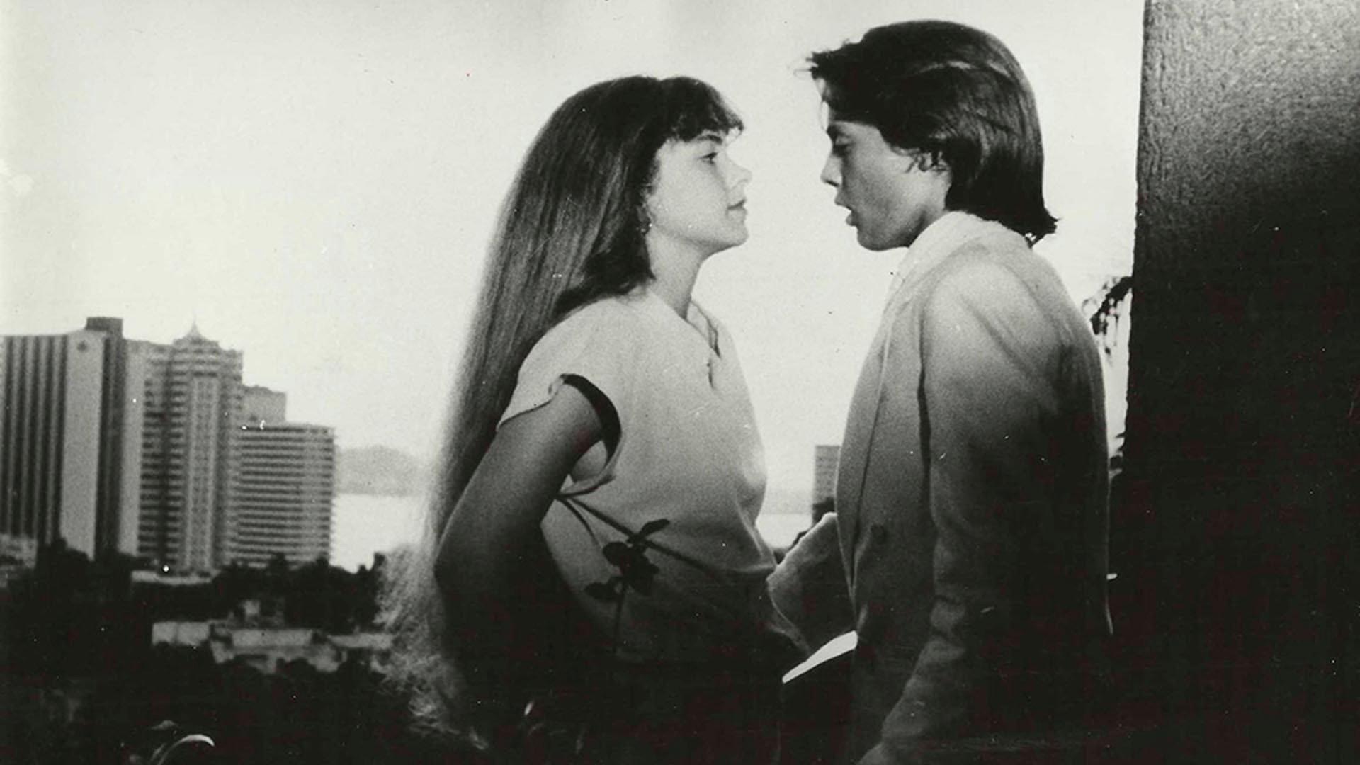 Fiebre de Amor 1985 movie scene