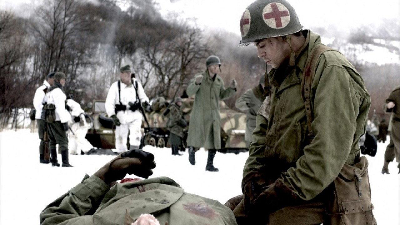 Saints and Soldiers 2003 movie scene