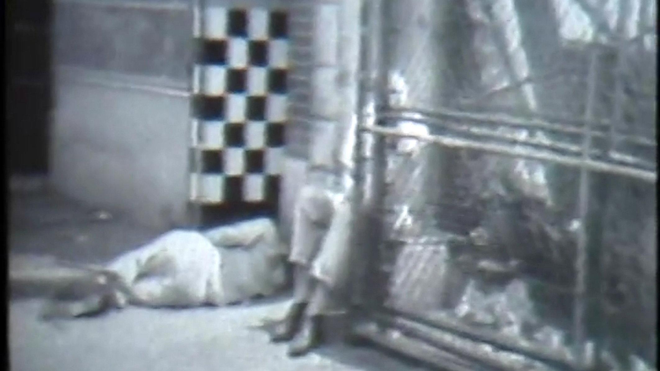 Bum 1965 movie scene
