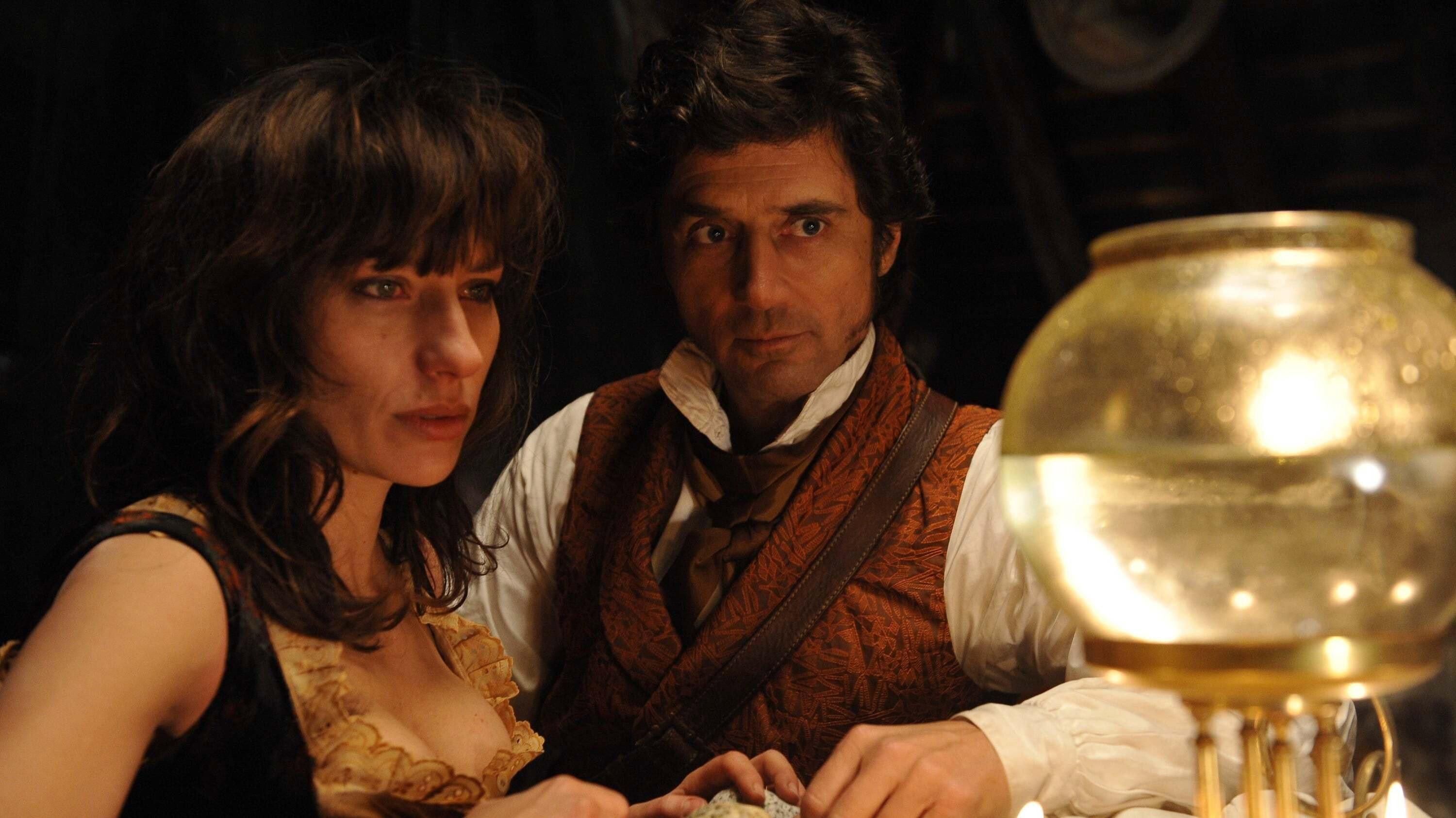 Vidocq: Le Masque et la Plume 2010 movie scene