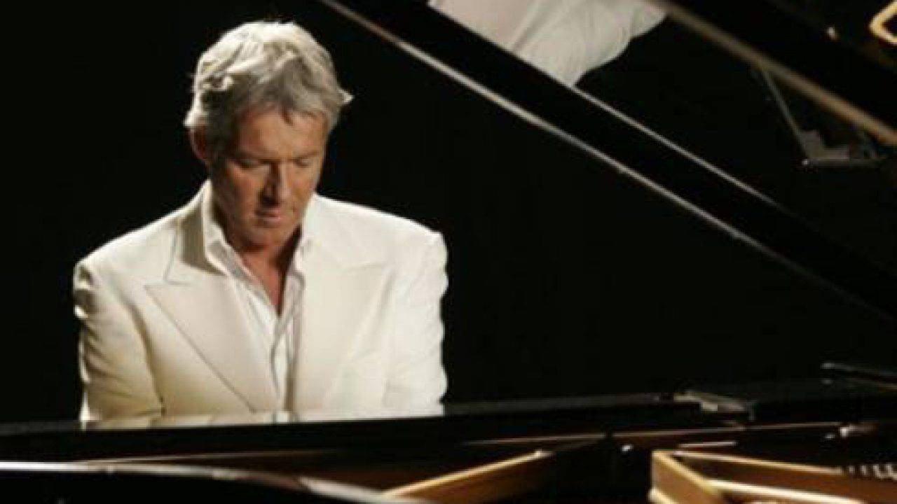Claudio Baglioni - World tour 2010 2010 movie scene