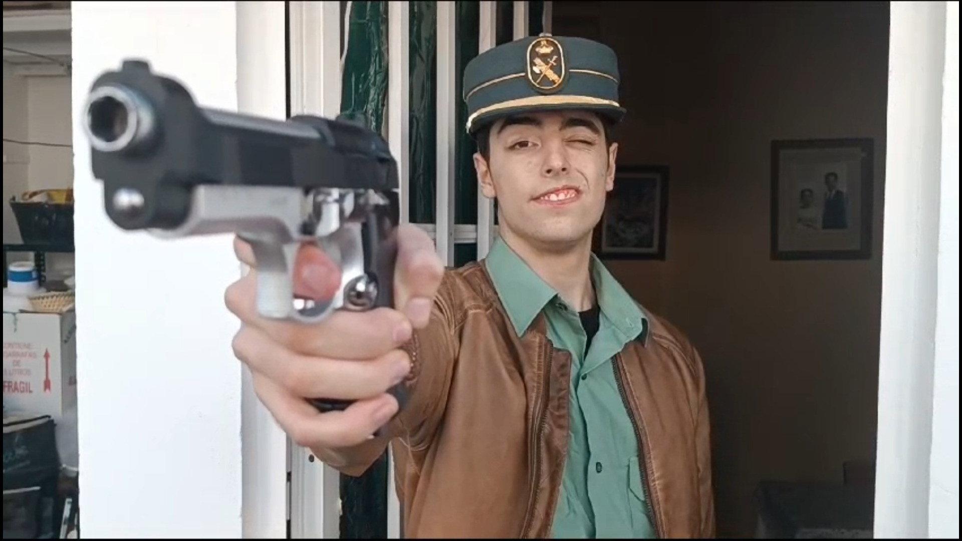 Malditos Rojos 2023 movie scene