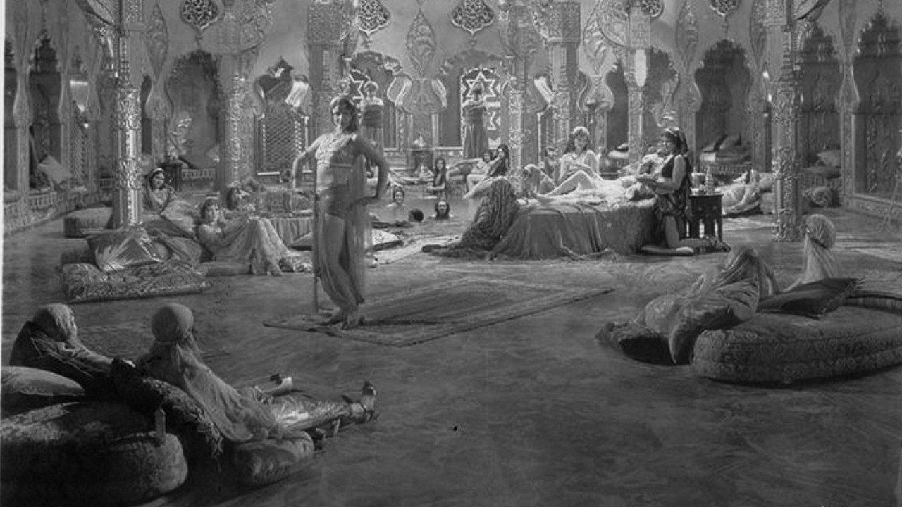 Kismet 1930 movie scene