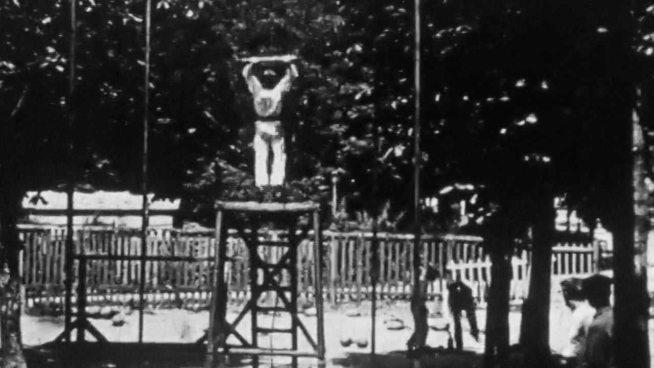 No Jardim 1896 movie scene