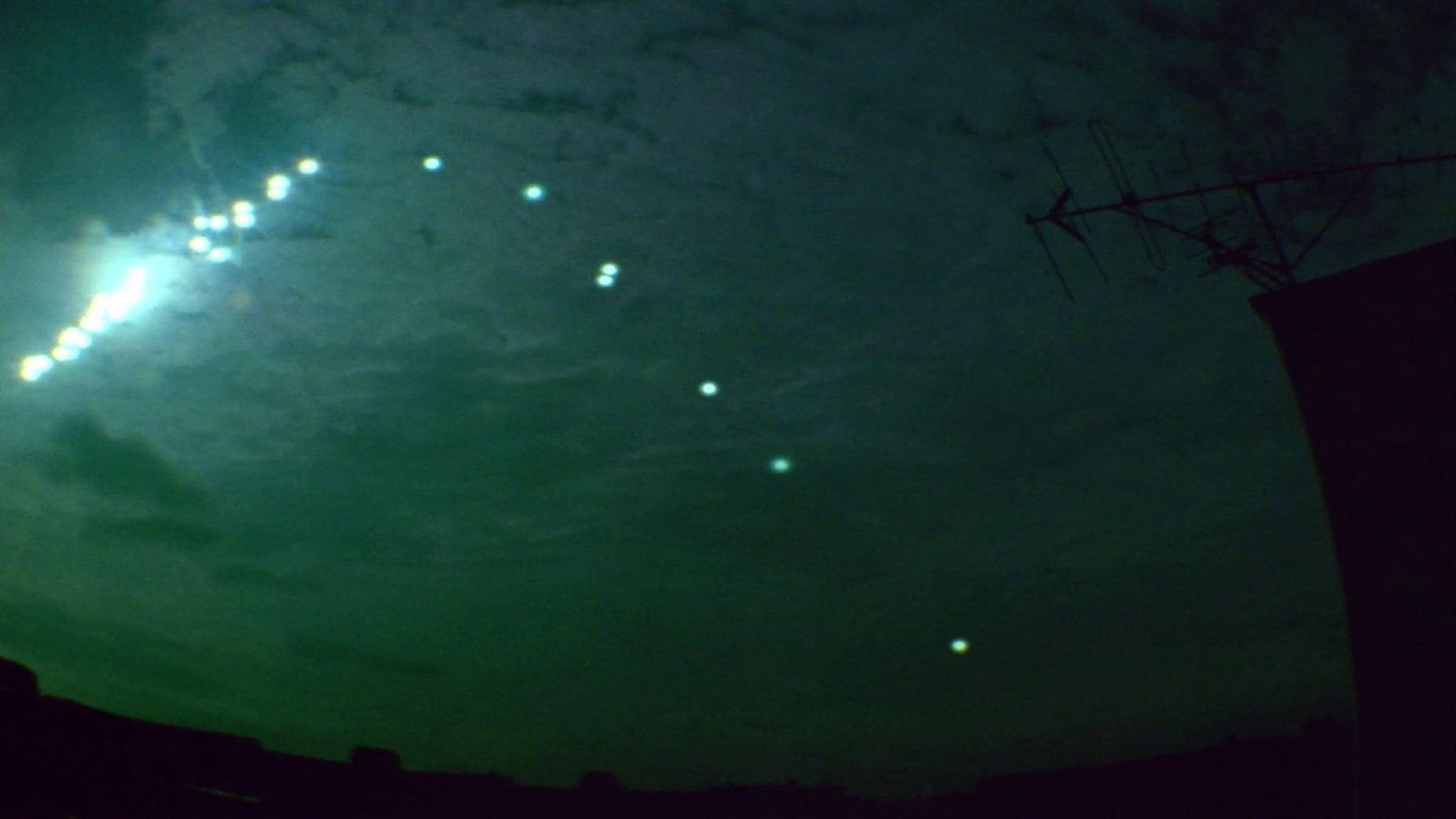 GOOTARIPUTRA 1999 movie scene