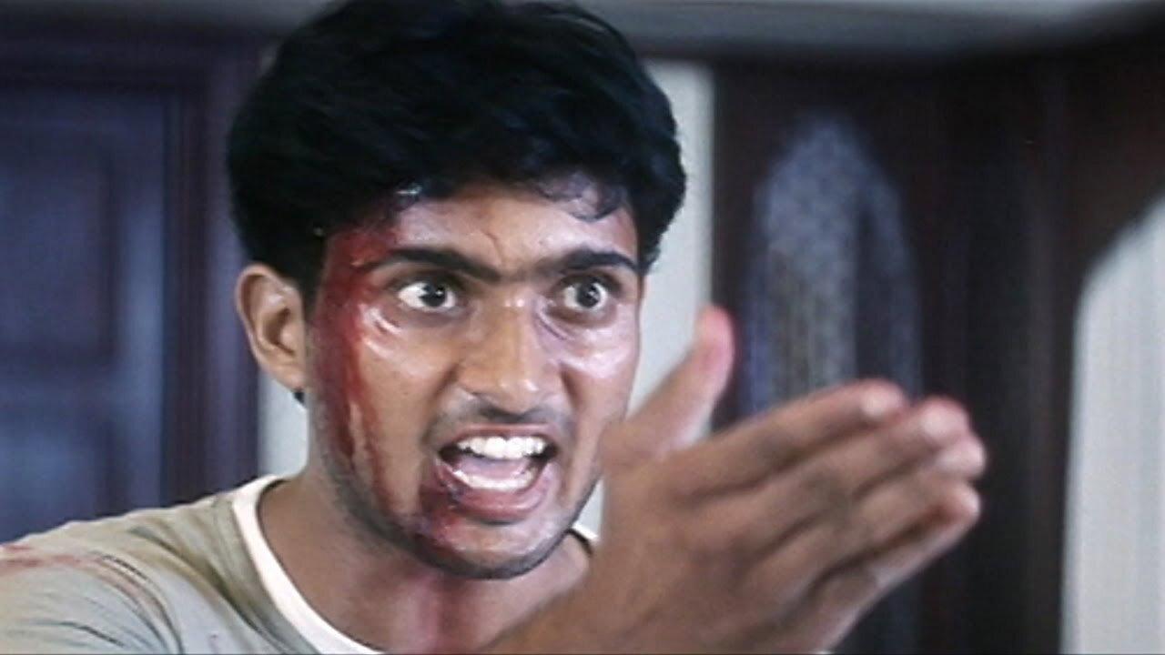 Nuvvu Nenu 2001 movie scene