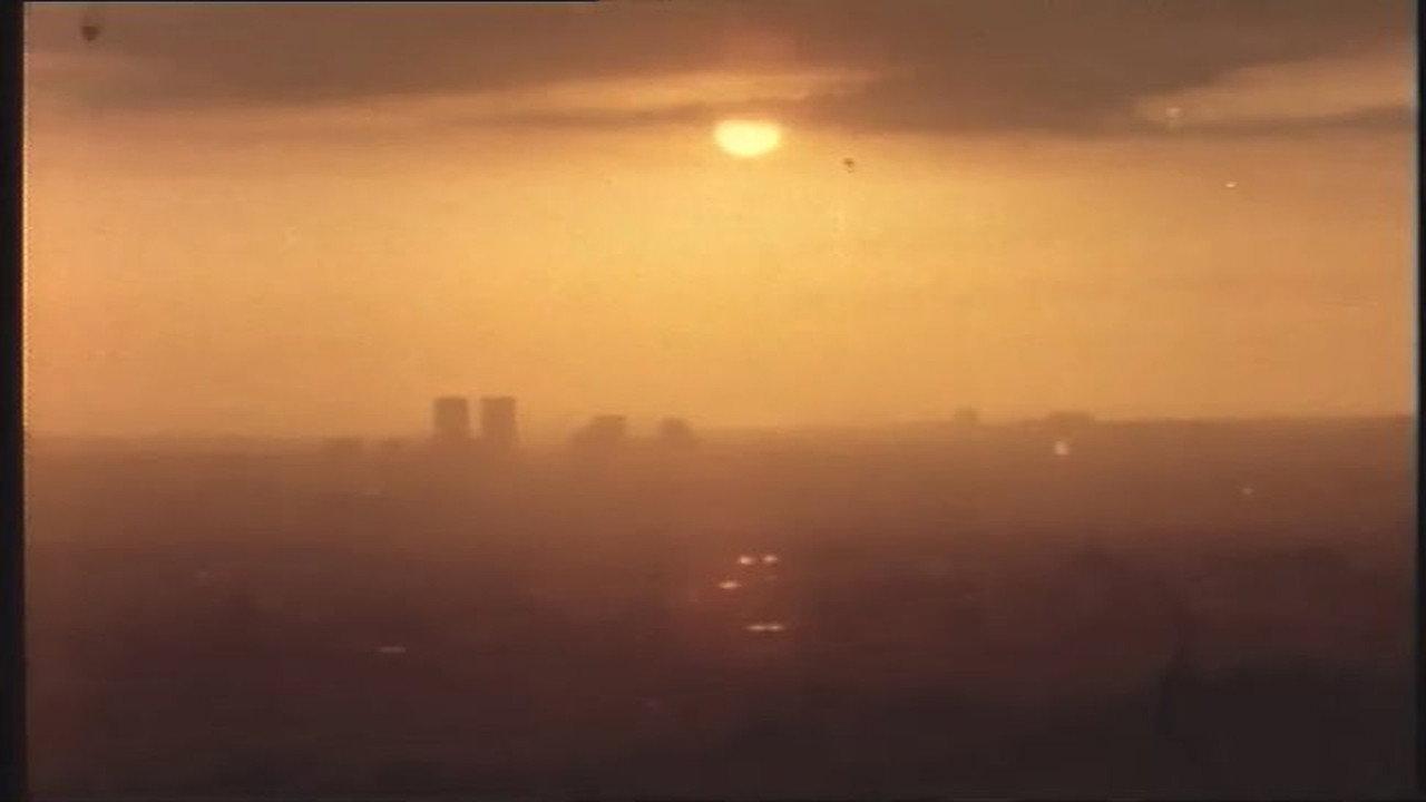 Early Warning 1981 movie scene