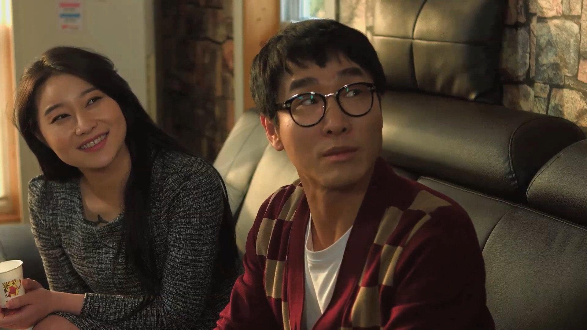 Young Mom 3 2019 movie scene