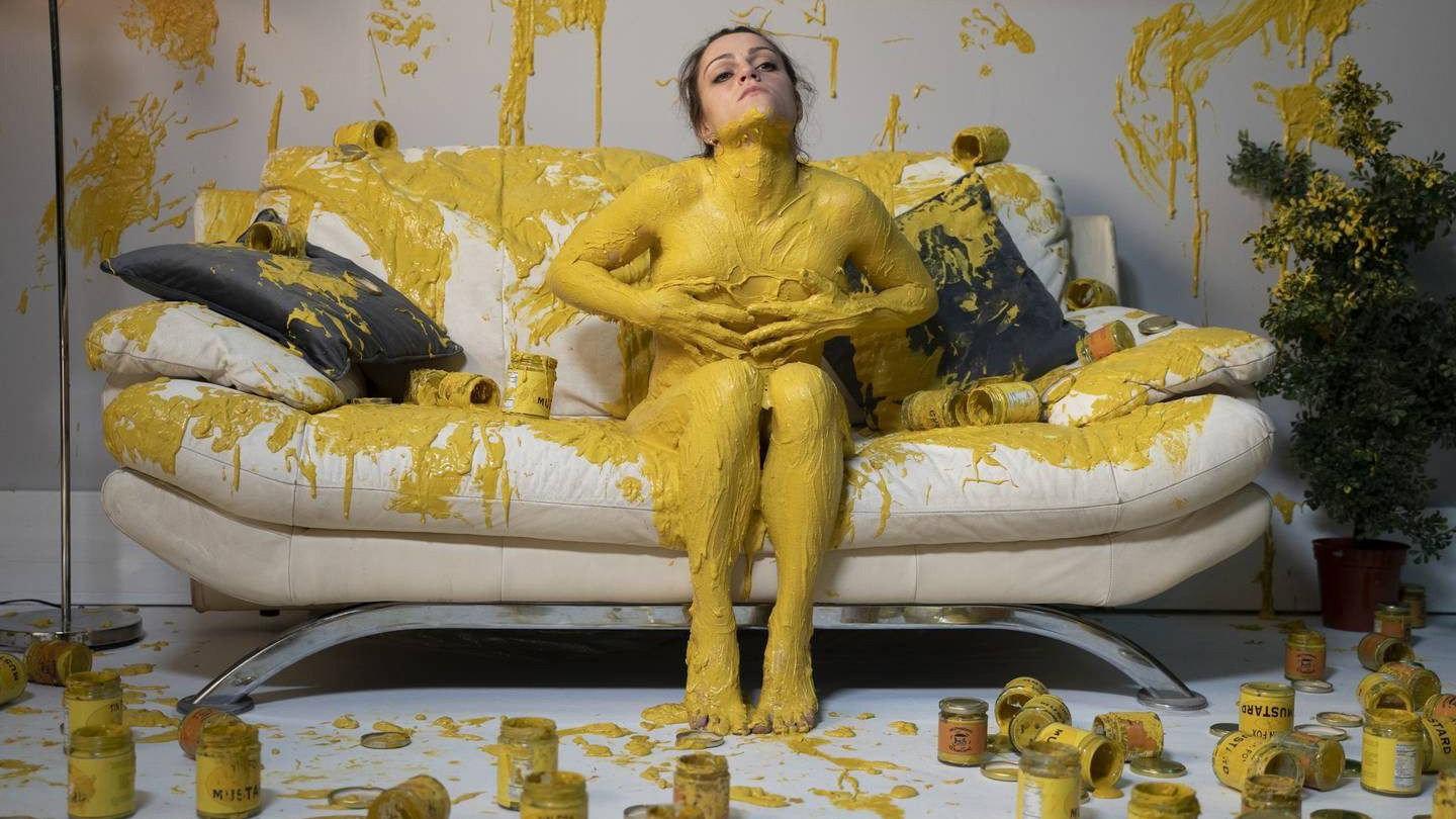 Mustard 2022 movie scene