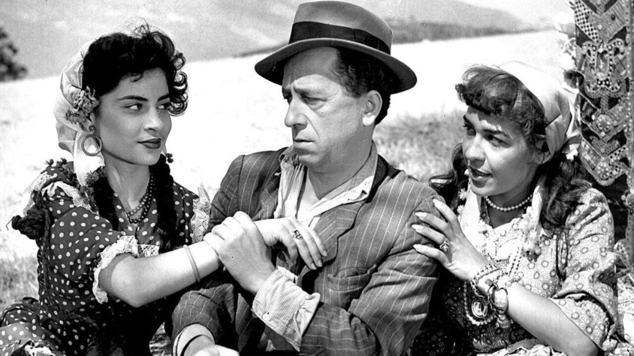 The Hurdy-Gurdy 1955 movie scene