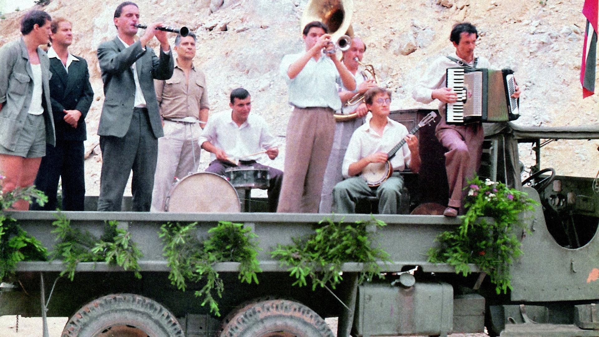 Red Boogie 1982 movie scene