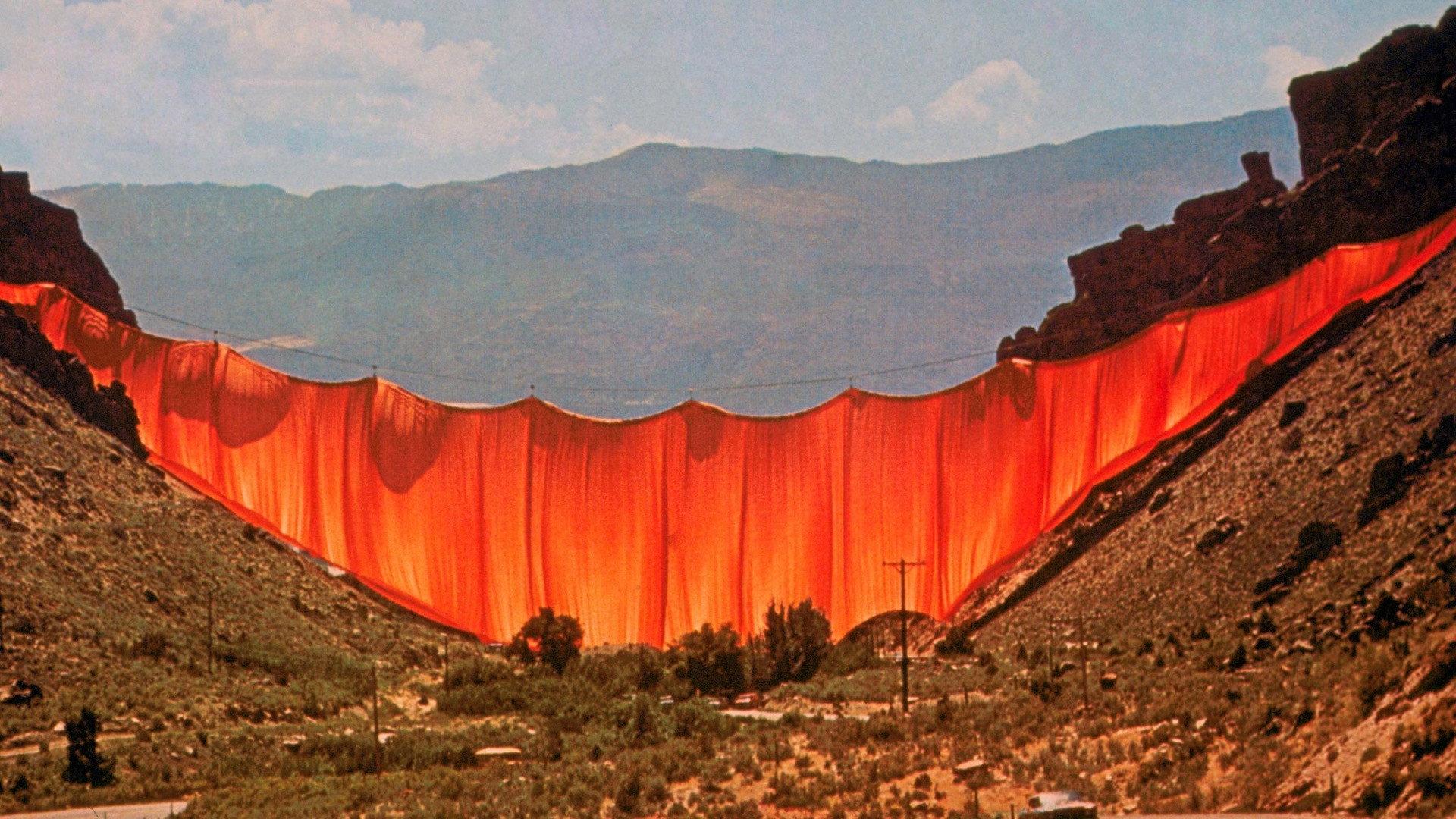 Christo's Valley Curtain 1974 movie scene