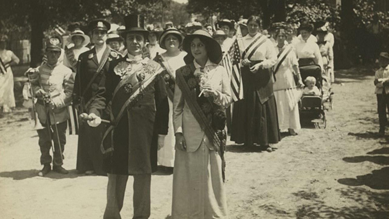 The Woman on the Index 1919 movie scene