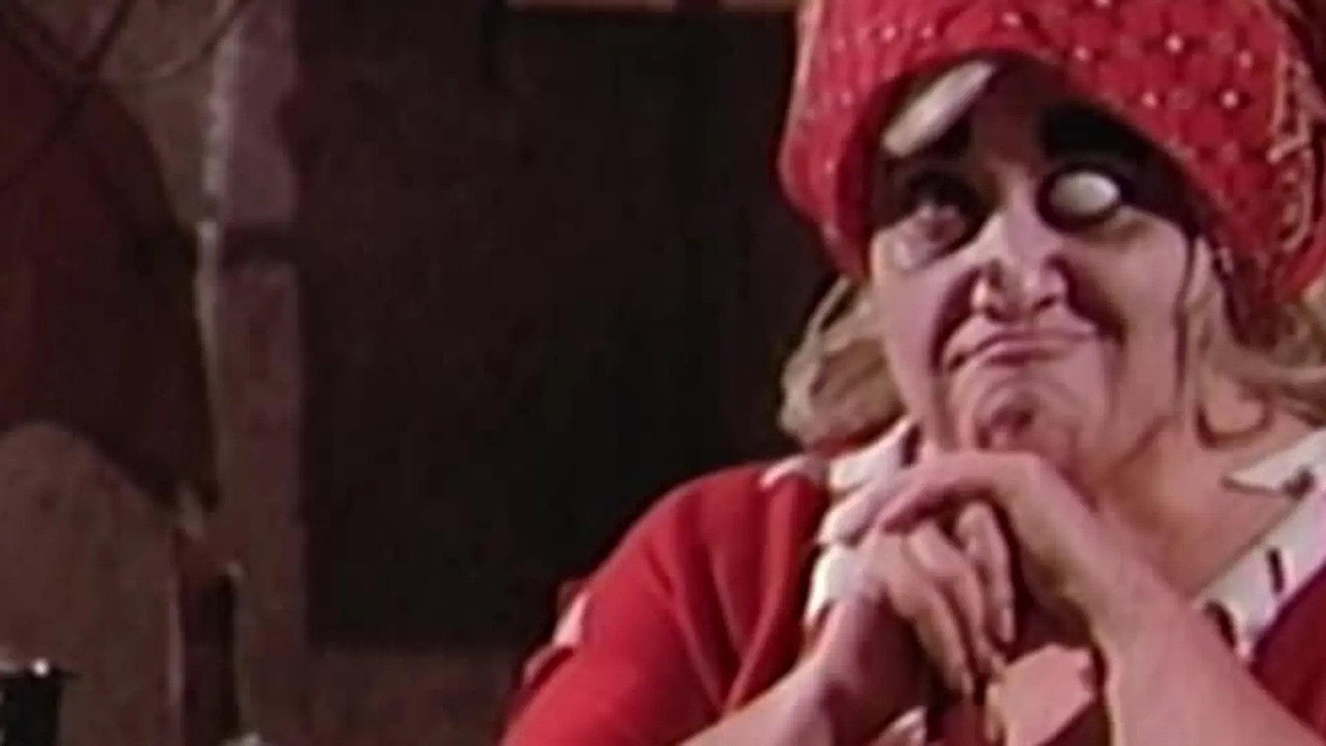 Hermelinda Linda 1984 movie scene