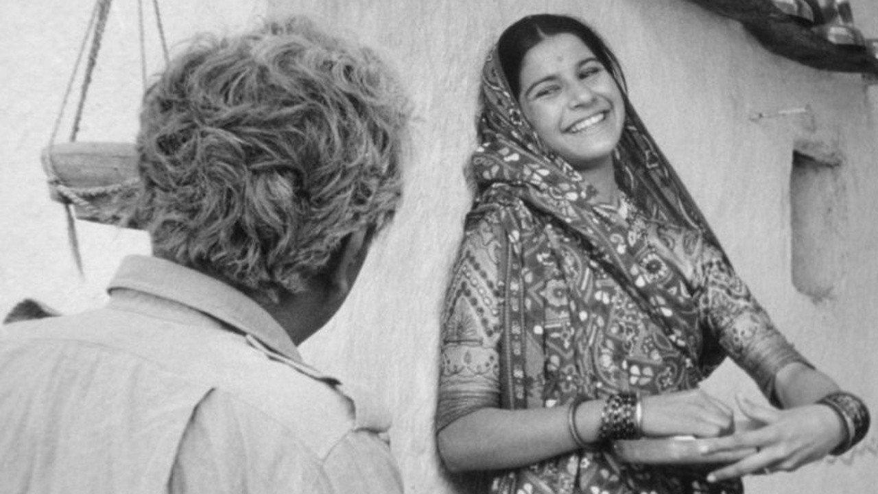 Bhuvan Shome 1969 movie scene