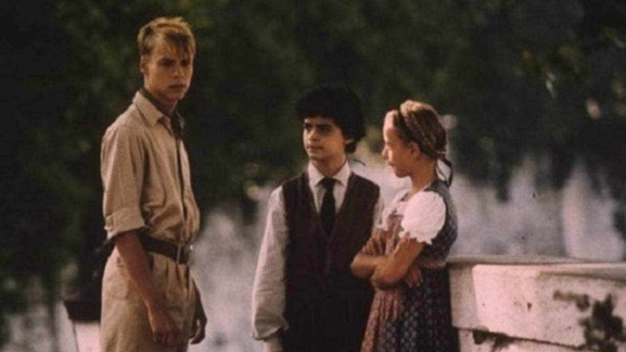 Nemici d'infanzia 1995 movie scene