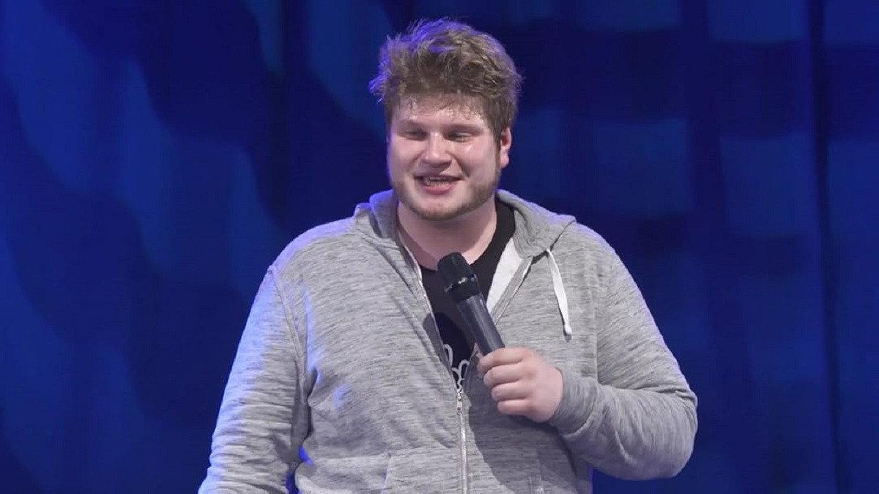 Jan Philipp Zymny - Kinder der Weirdness 2019 movie scene