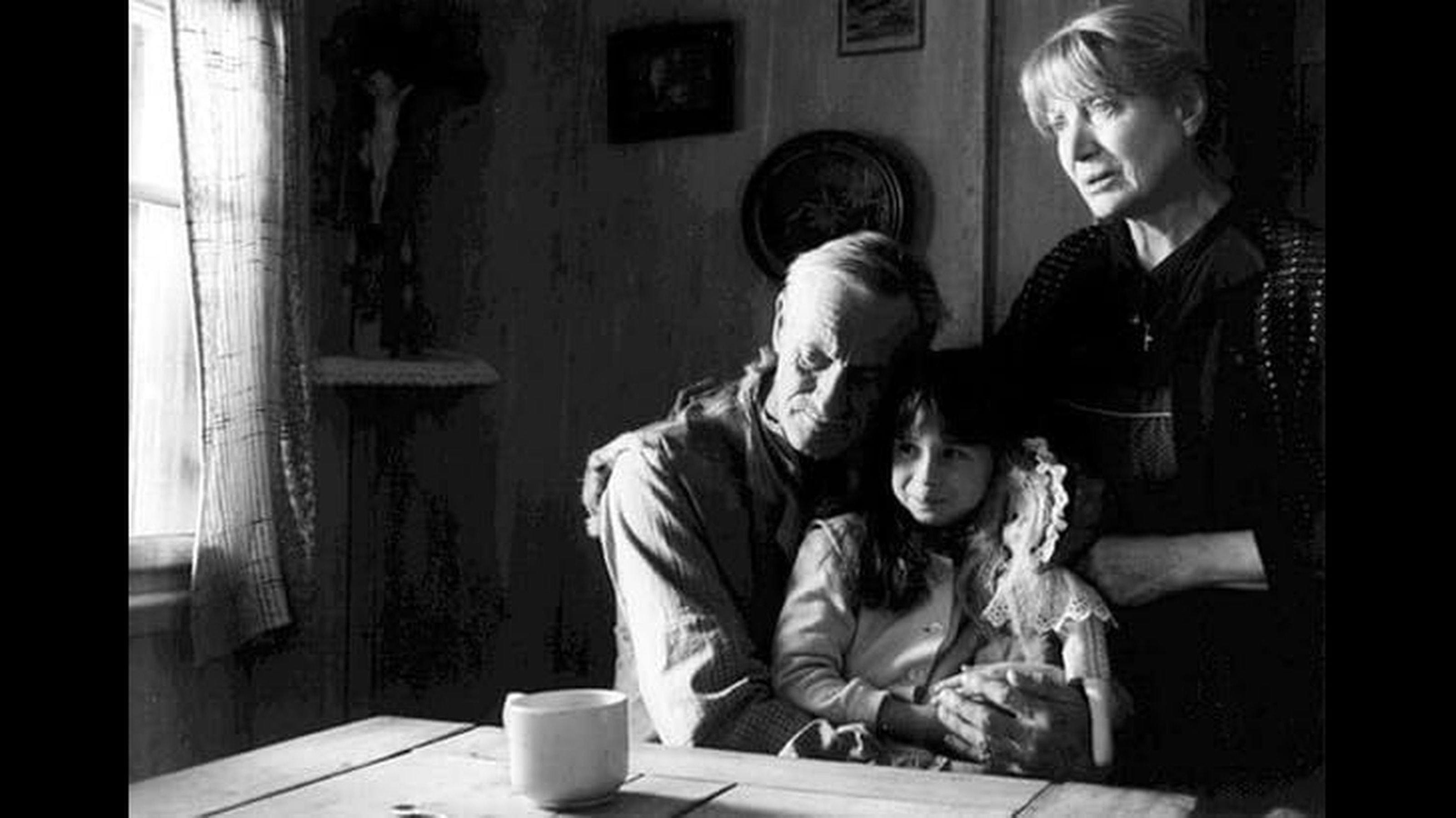 Leni 1994 movie scene