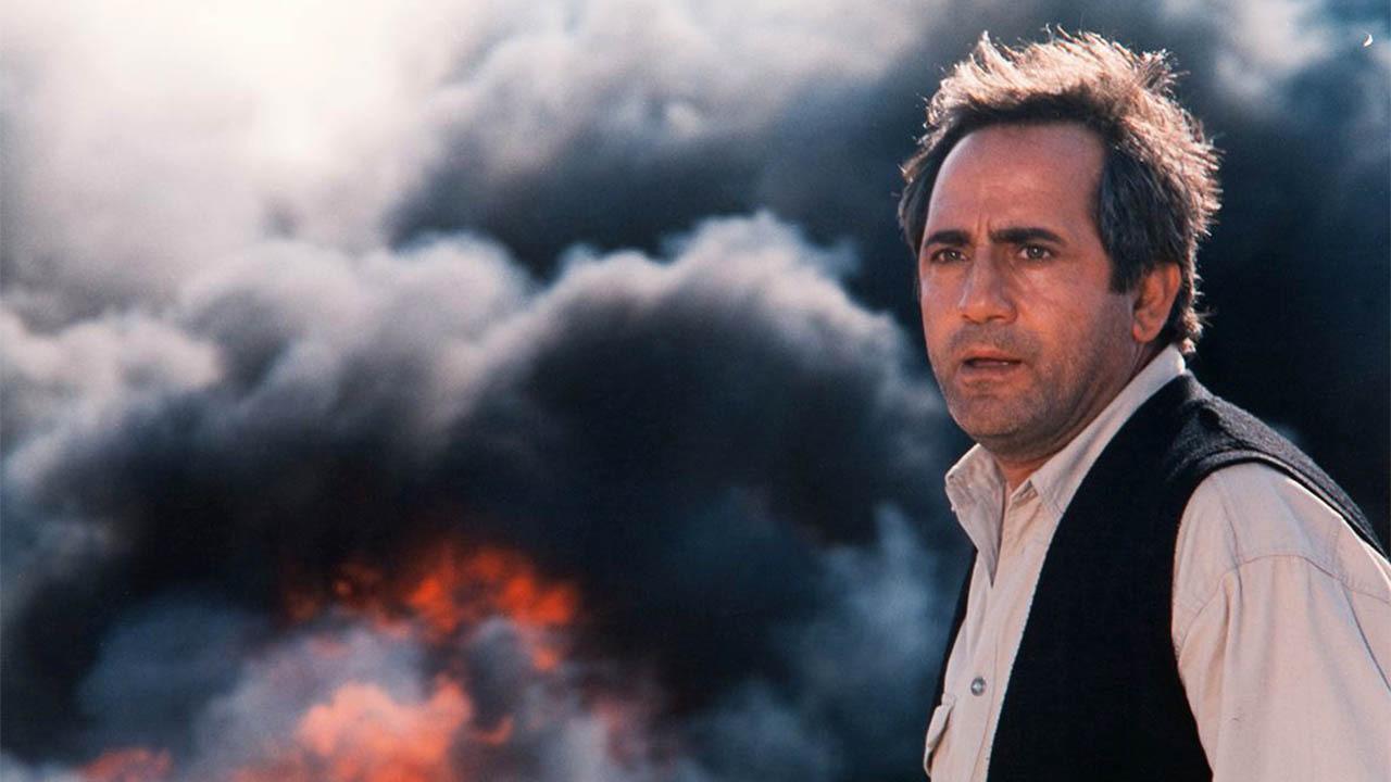 Battle of Oil Tankers 1994 movie scene