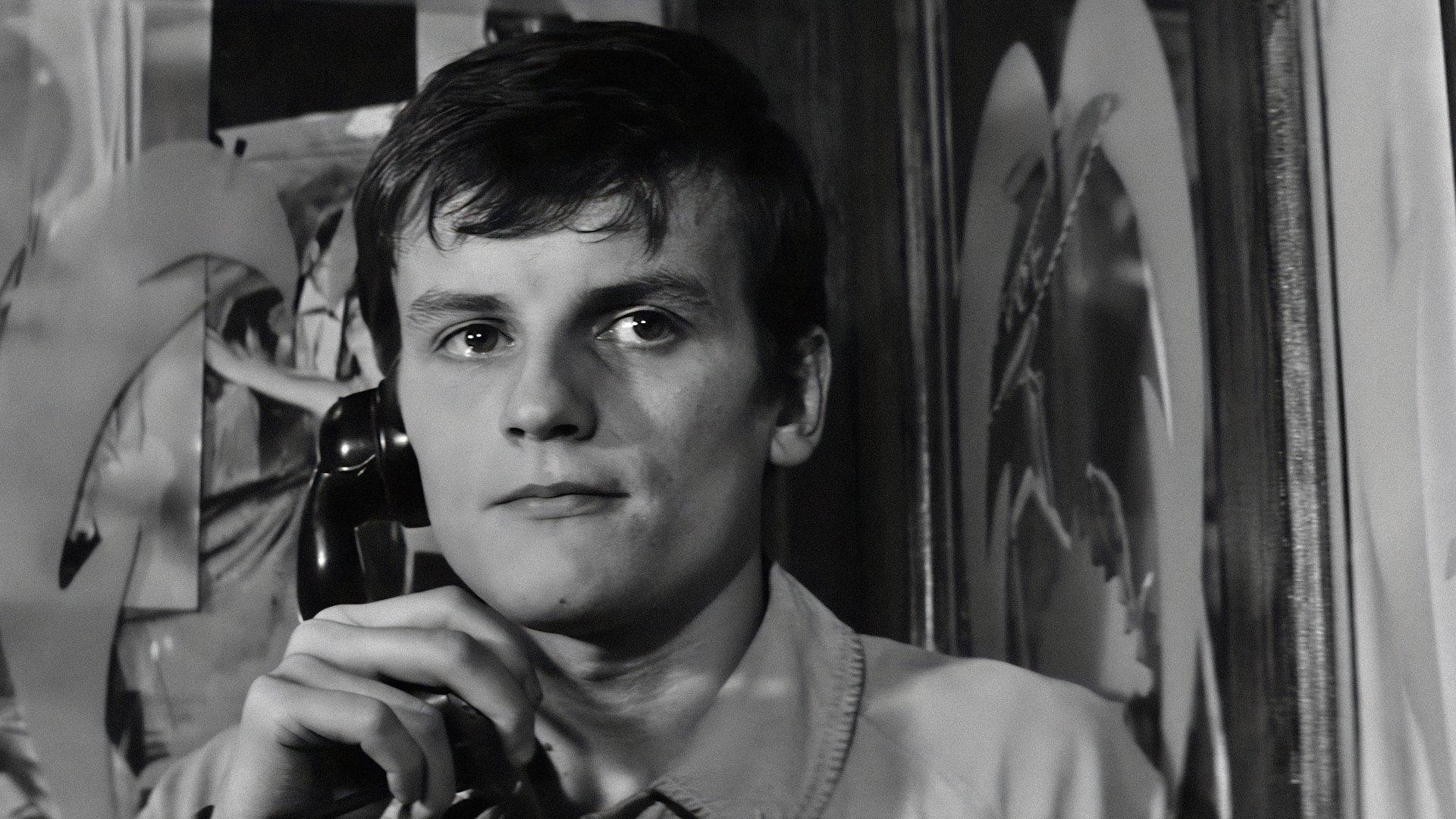The Sleeping Car Murders 1965 movie scene