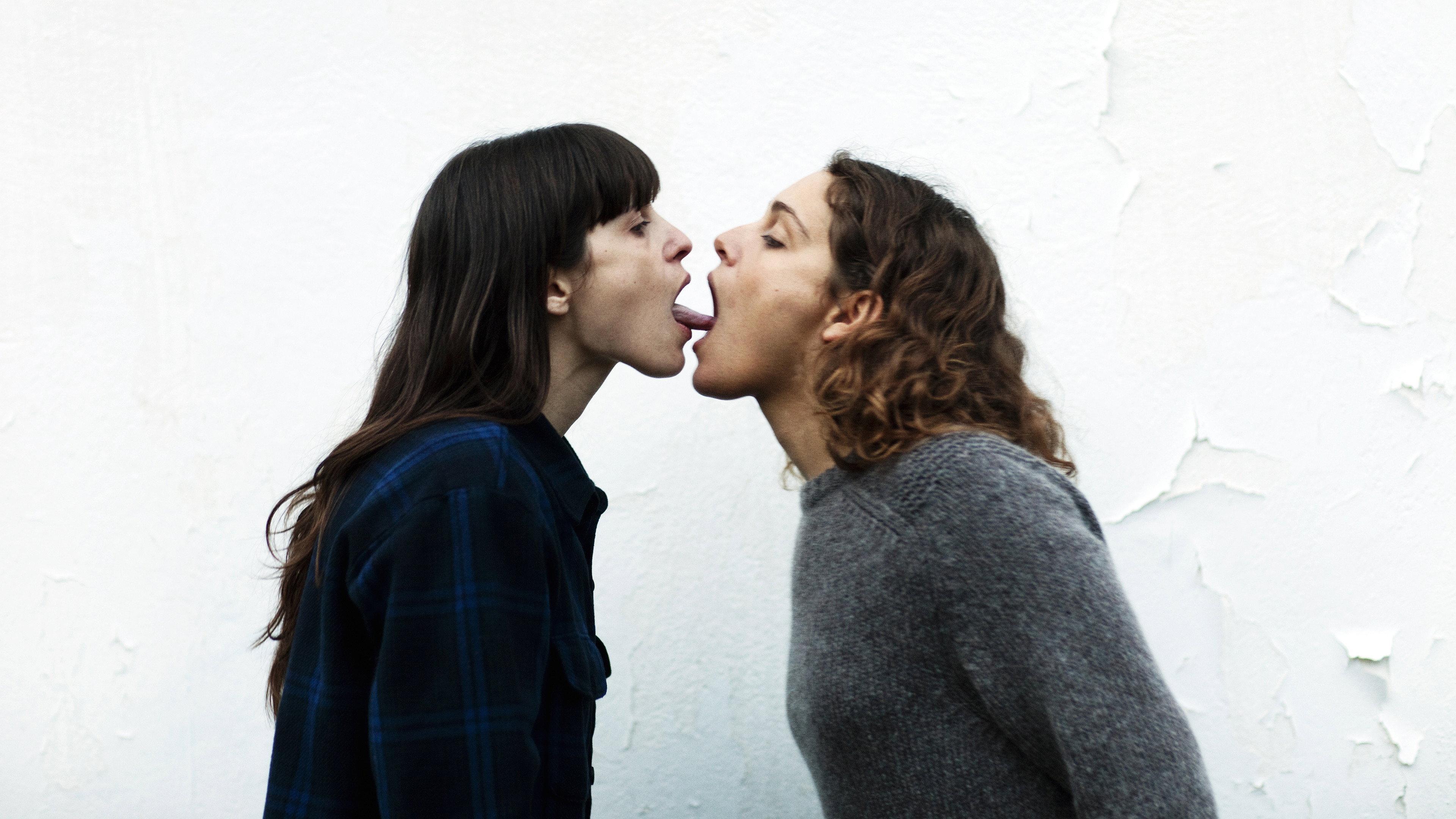 Attenberg 2010 movie scene