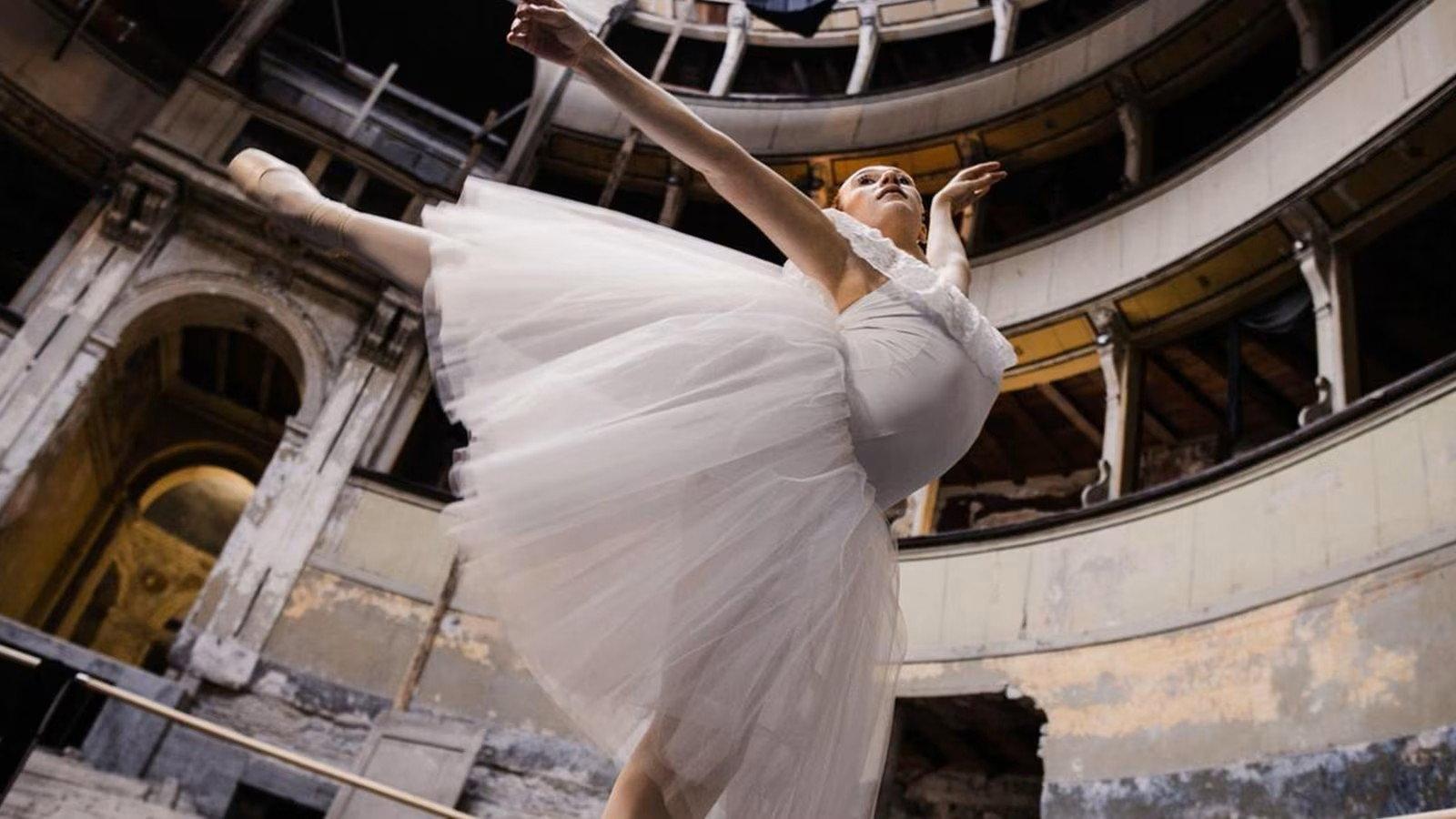 Edith - Una ballerina all'Inferno 2022 movie scene