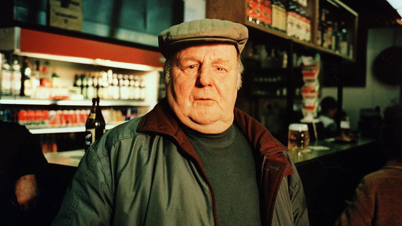 Alltagsgeschichte – Markthalle: Wien-Mitte 1995 movie scene