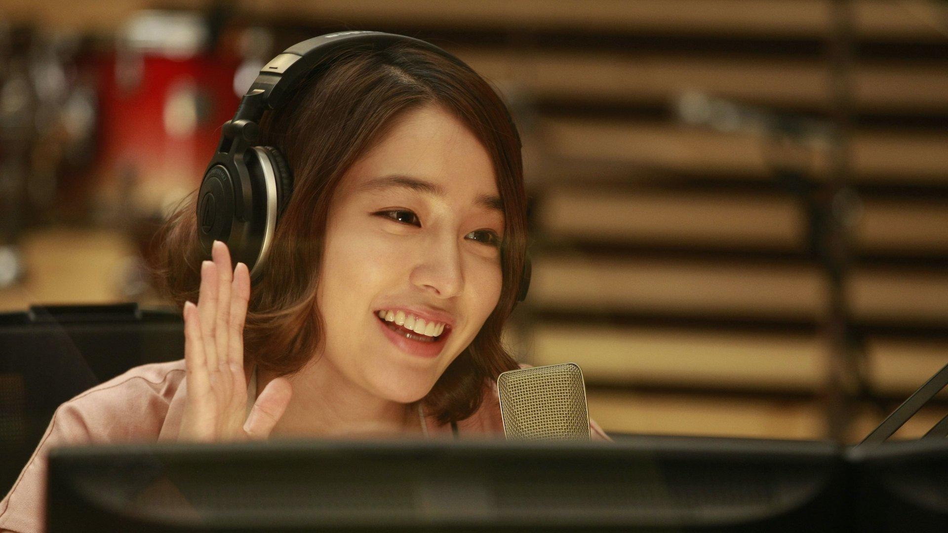 Love On-Air 2012 movie scene