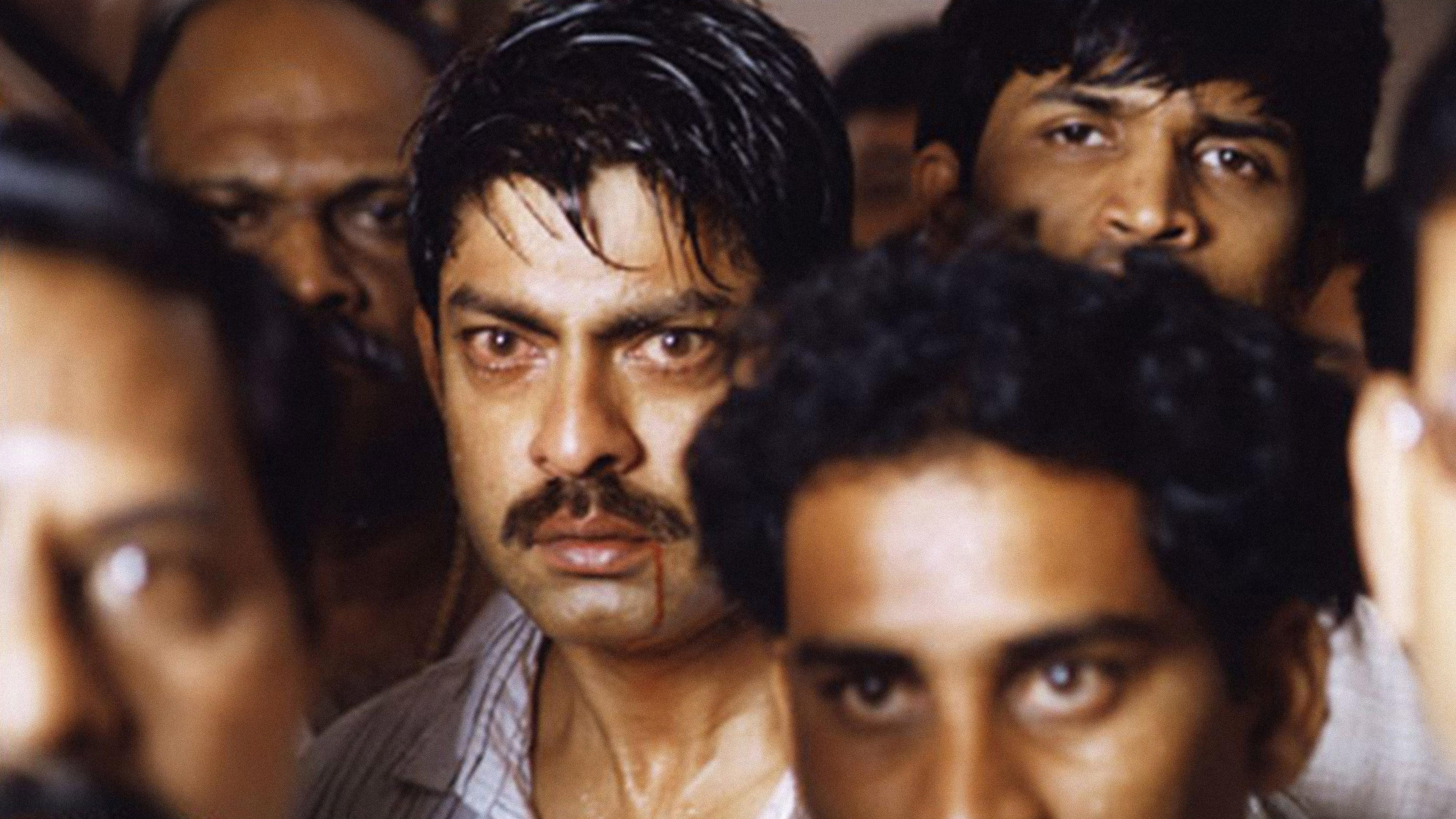 Anukokunda Oka Roju 2005 movie scene