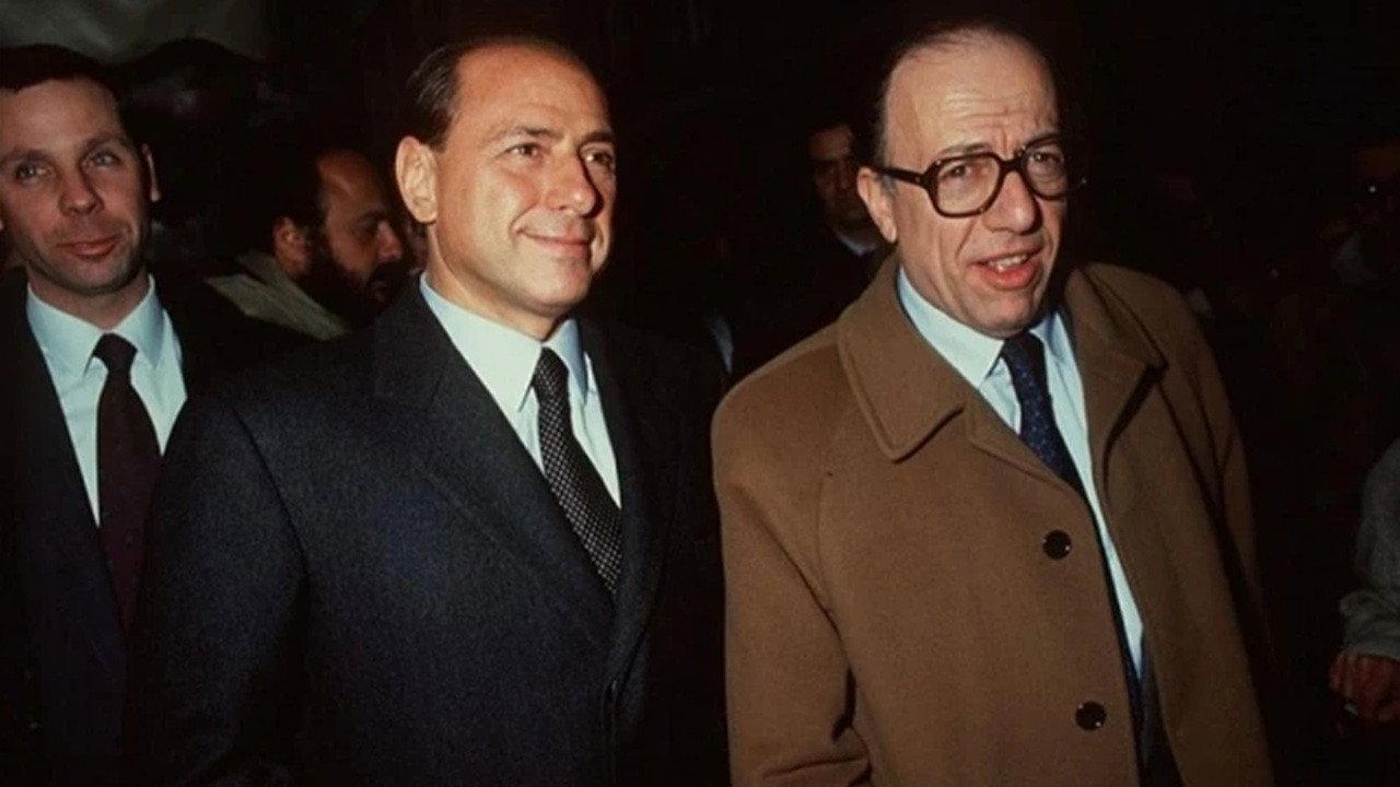 Quando c'era Silvio - Storia del periodo berlusconiano 2006 movie scene