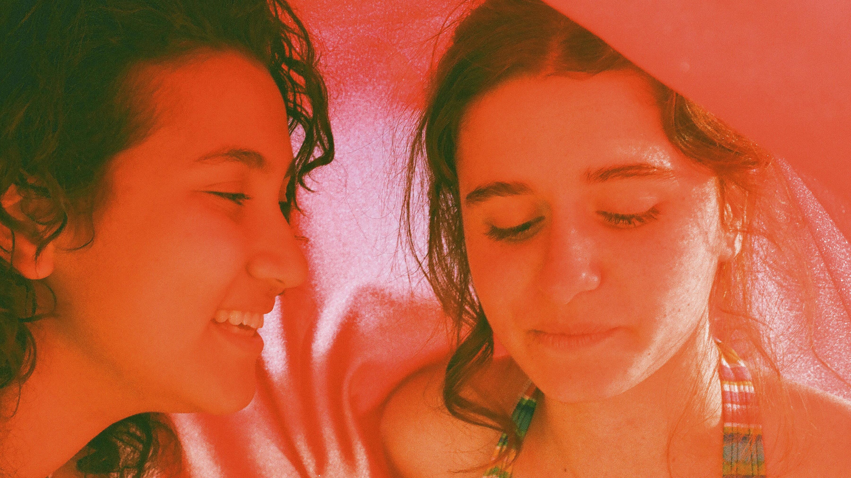 Love, Aline 2019 movie scene