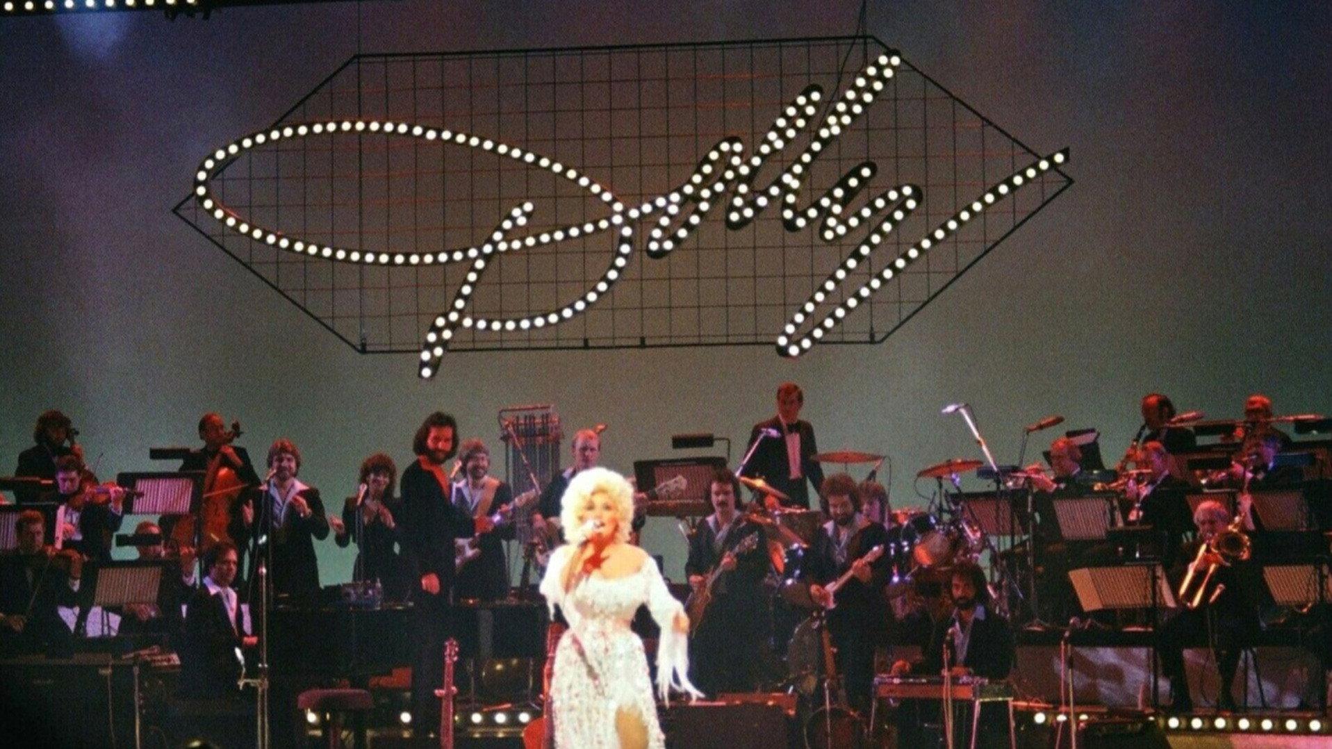 Dolly in Concert 1983 movie scene