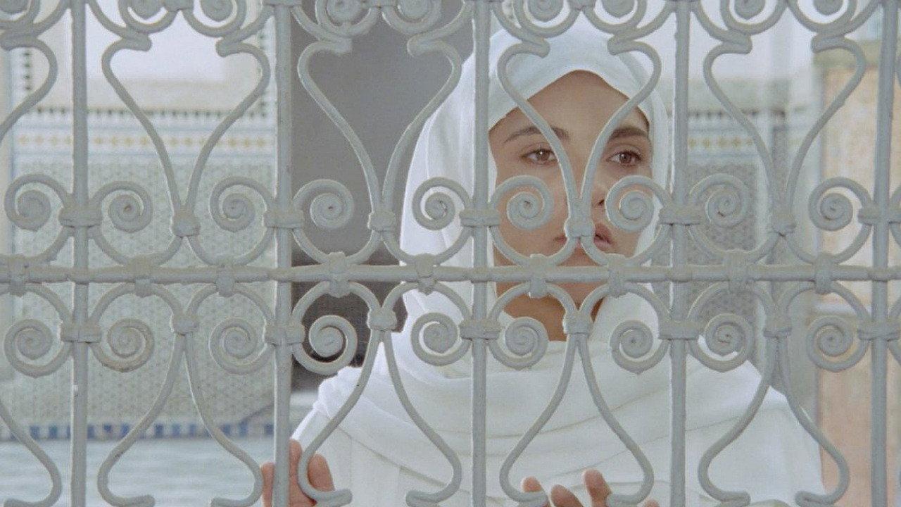 A Door to the Sky 1989 movie scene