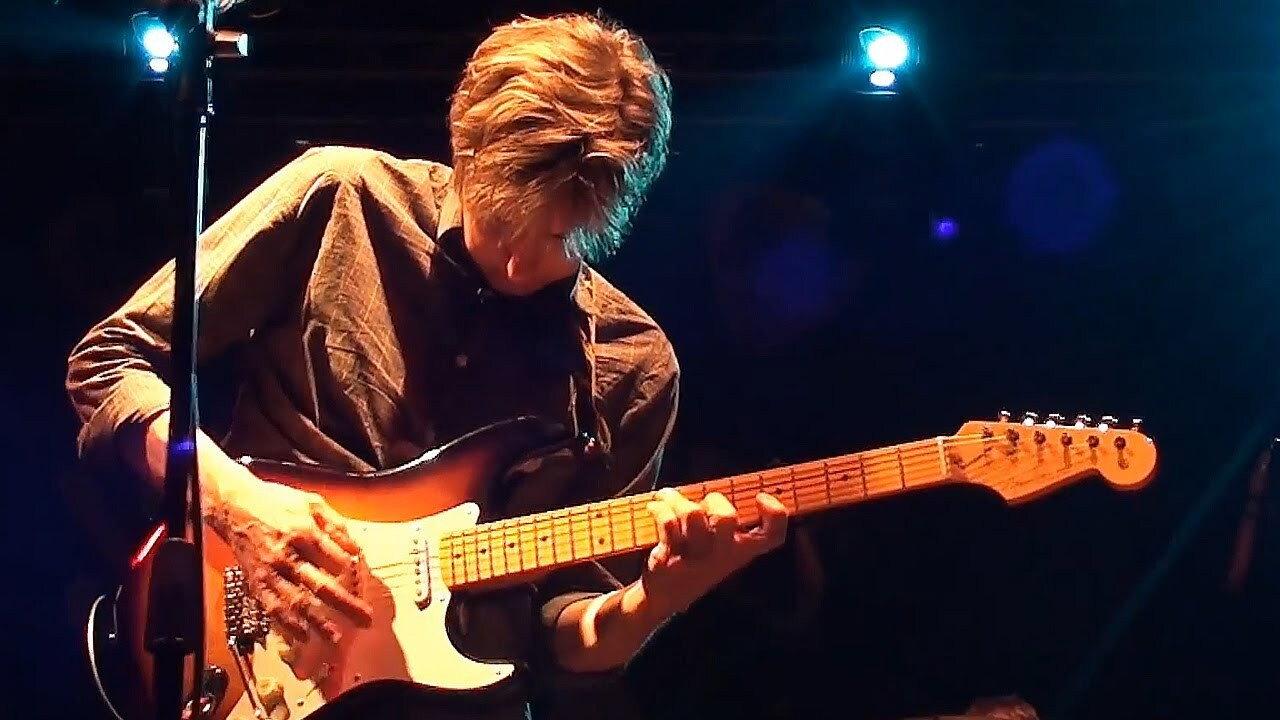 Eric Johnson - Live from Austin TX 2005 movie scene