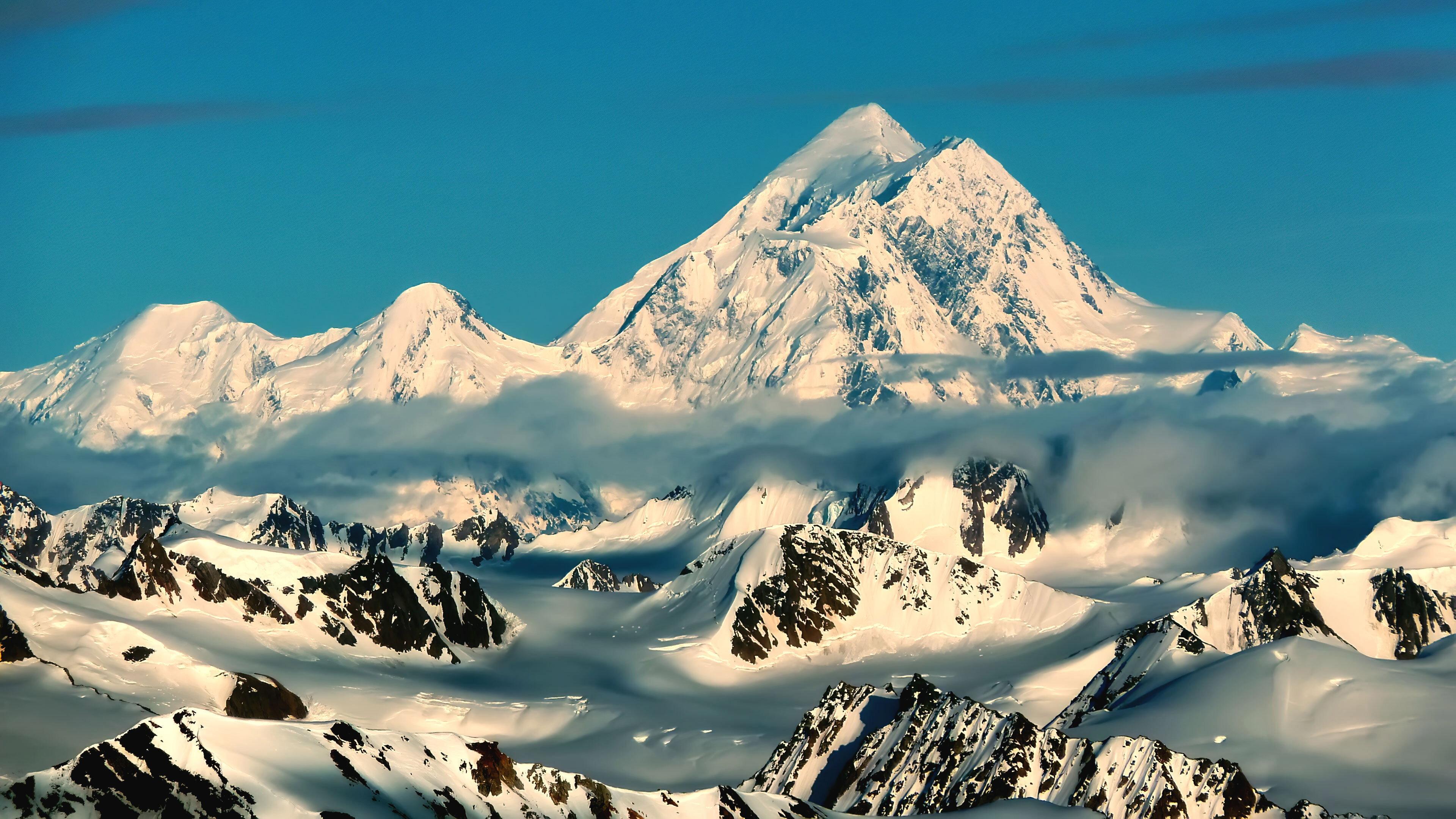 Mount St. Elias 2009 movie scene