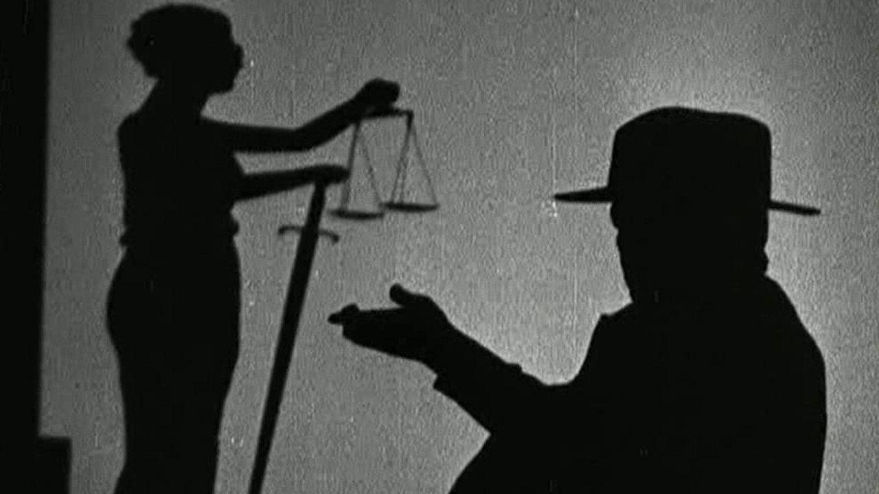 The Circus Show-Up 1932 movie scene