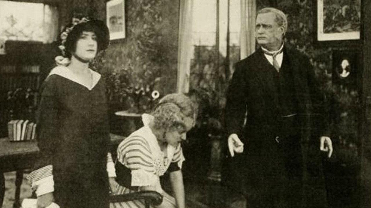 The Man of Iron 1914 movie scene