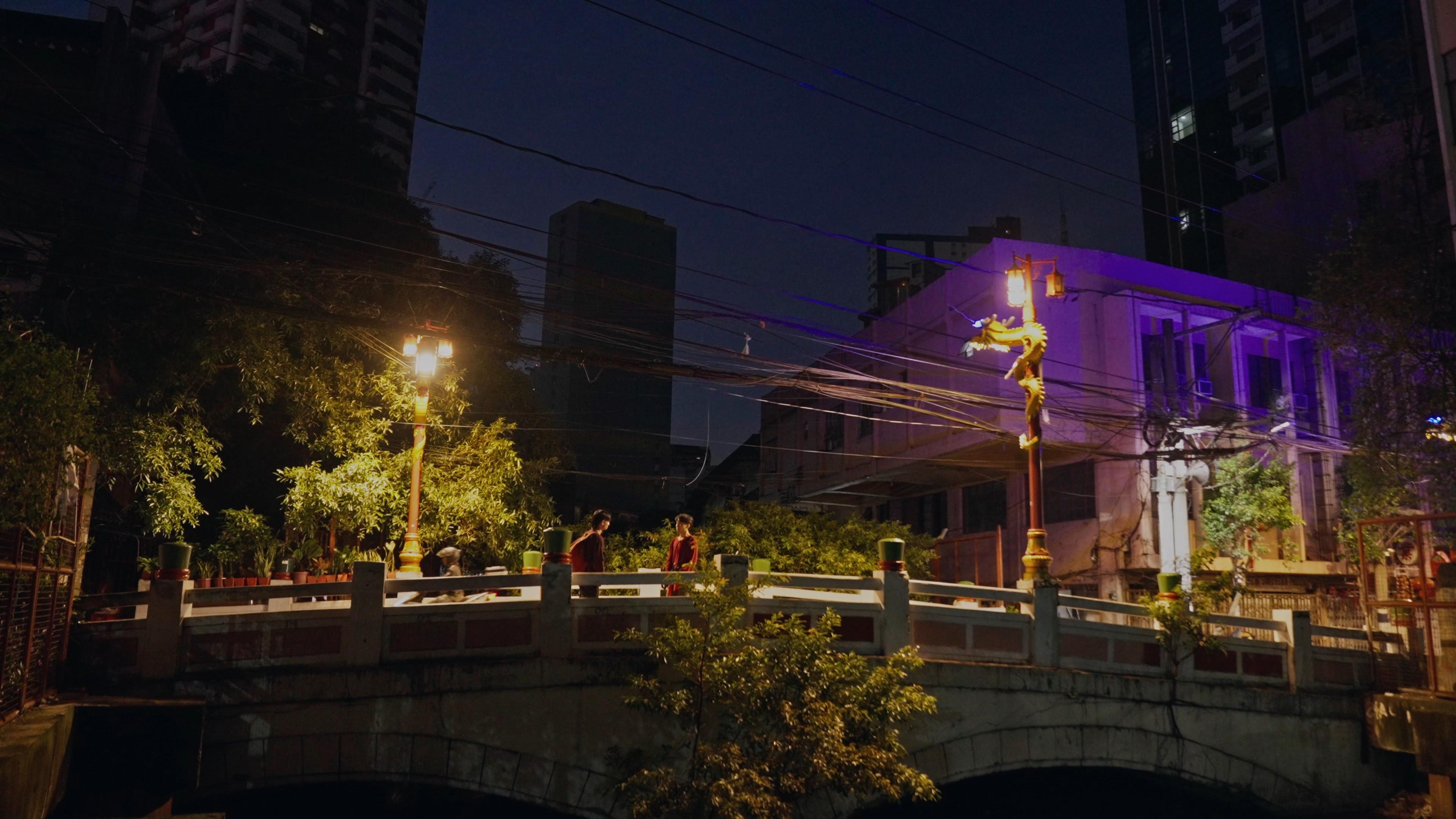 Ang Pagyakap Sa Linya 2025 movie scene