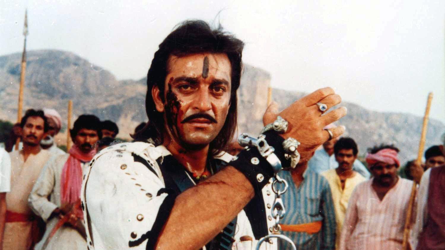 Jai Vikraanta 1995 movie scene