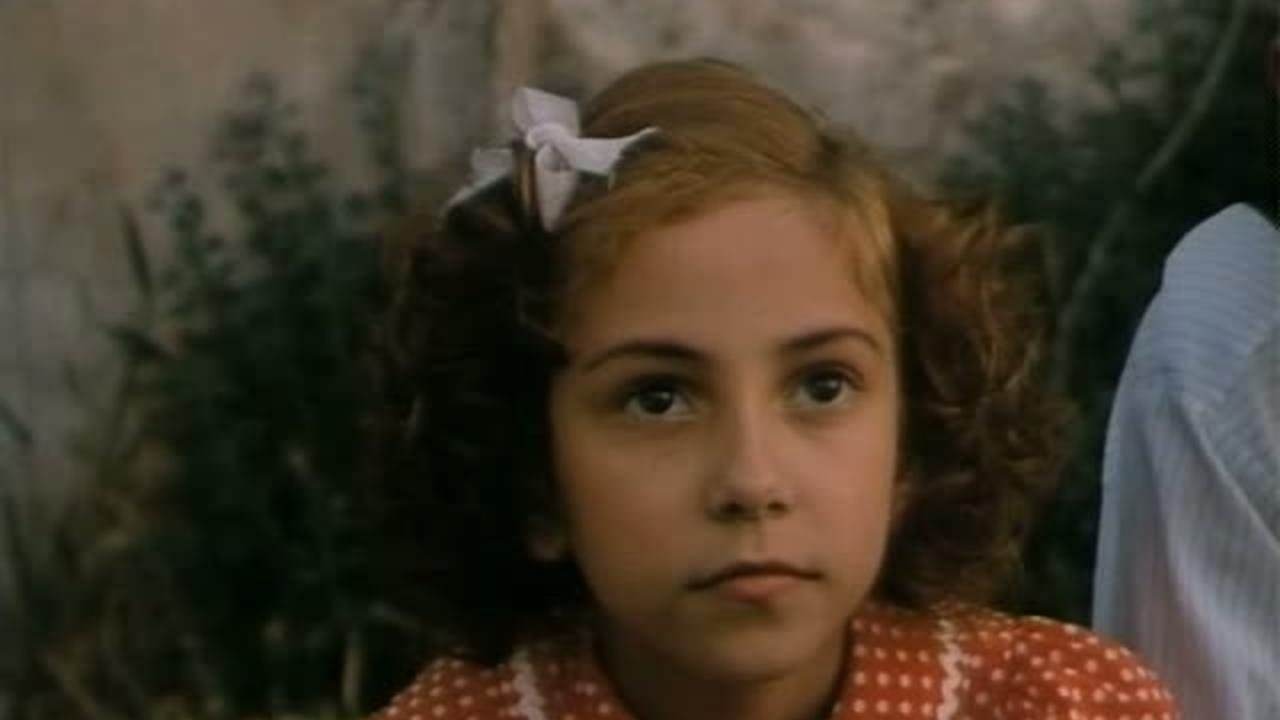 Rosa, I Love You 1992 movie scene