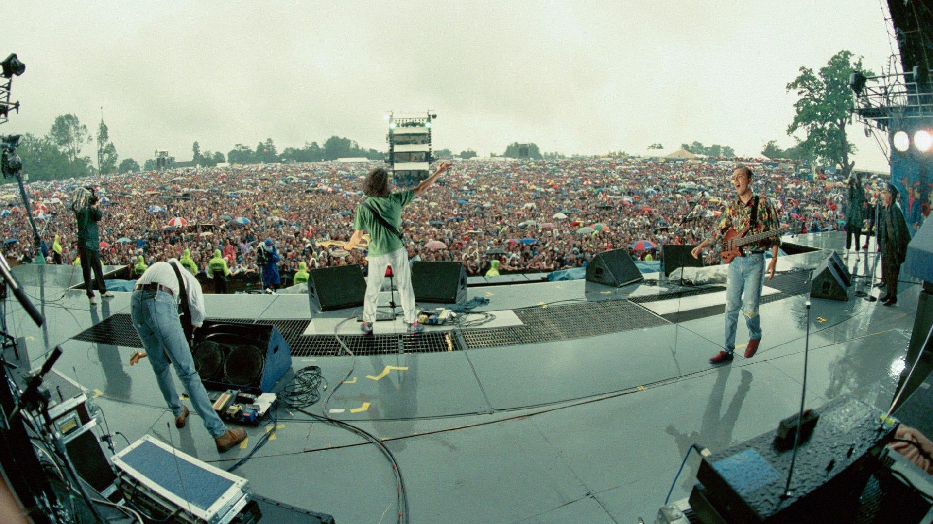 The Best British Rock Concert of All Time: Live at Knebworth 2010 movie scene