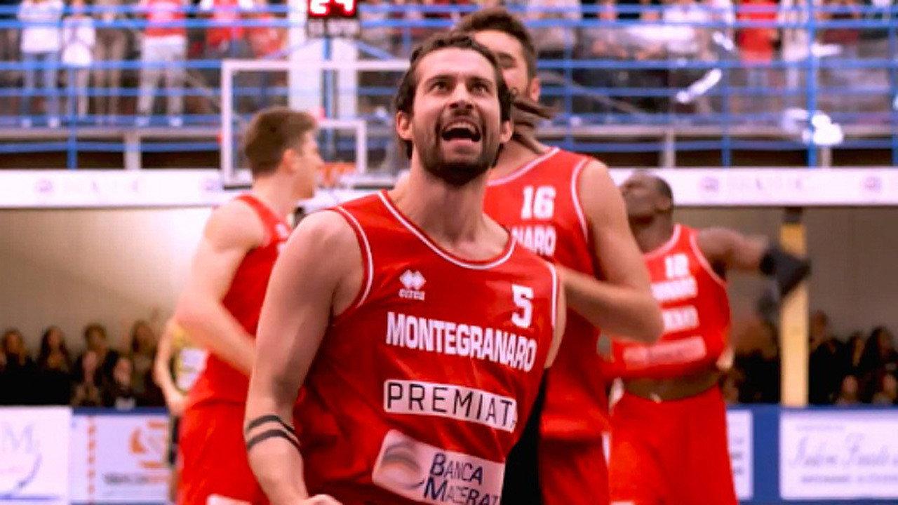Tiro libero 2017 movie scene