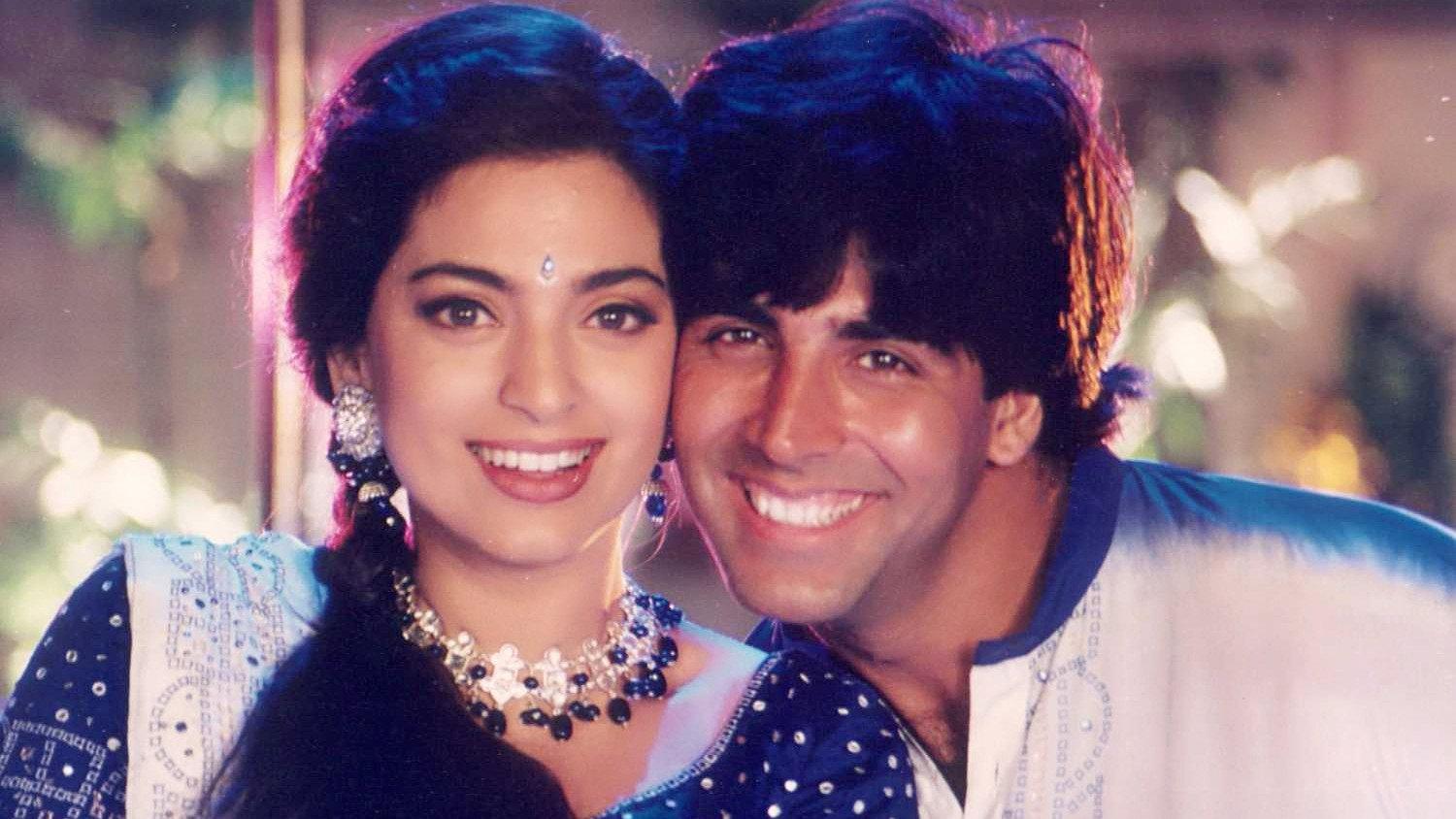 Mr. & Mrs. Khiladi 1997 movie scene