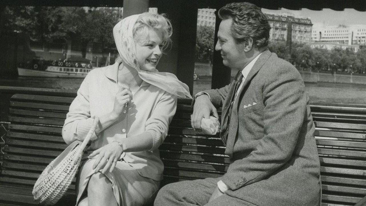 No Love for Johnnie 1961 movie scene