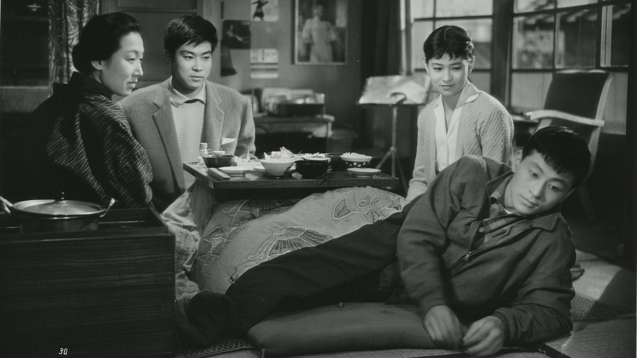 A Slope in the Sun 1958 movie scene