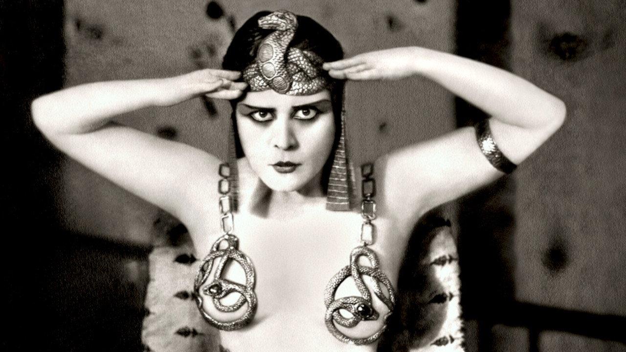 Cleopatra 1917 movie scene