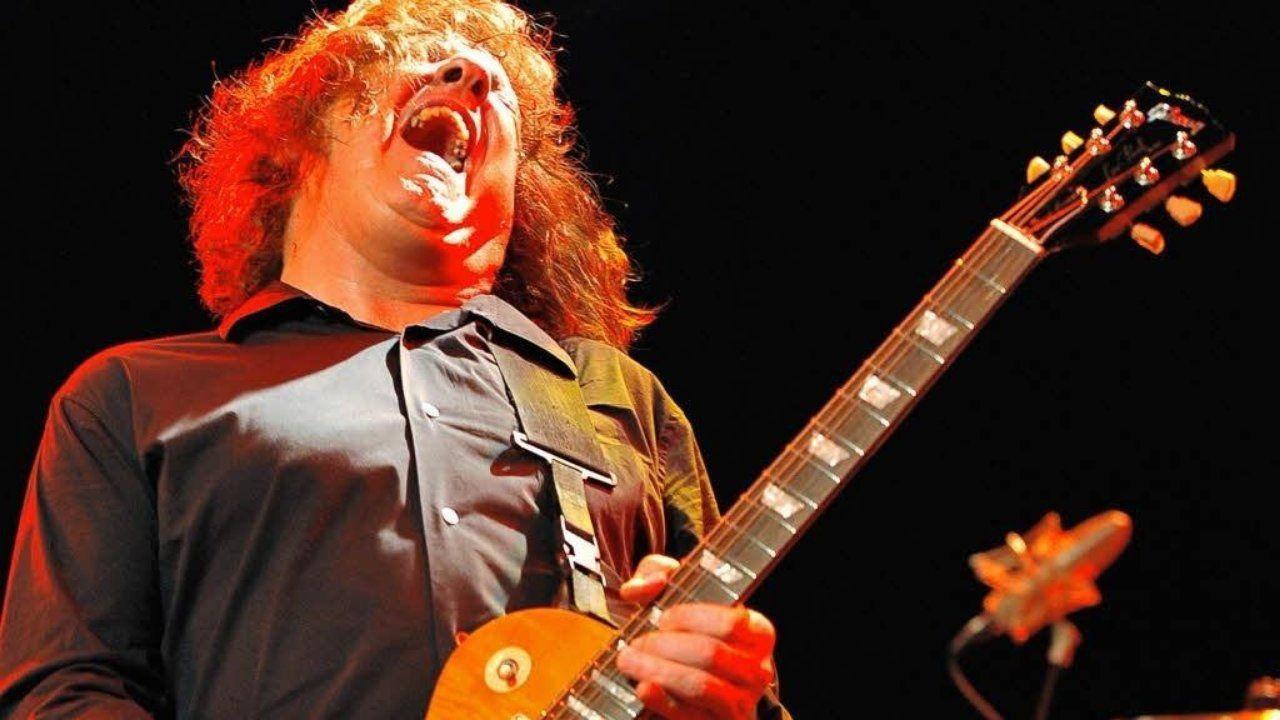 Gary Moore - Definitive Montreux Collection 2007 movie scene