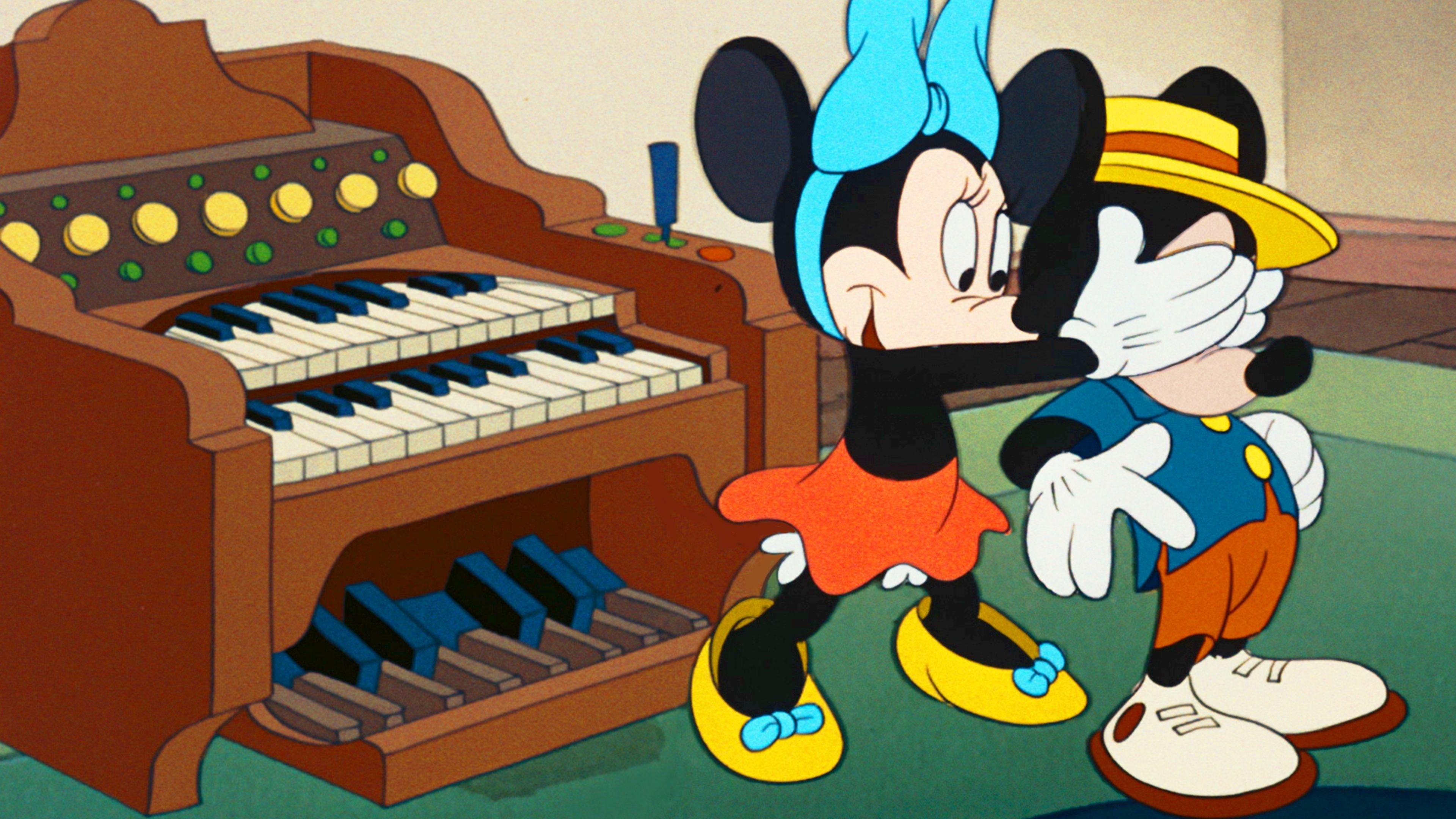 Mickey's Birthday Party 1942 movie scene